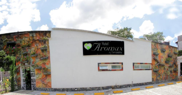 Perfil Completo del Hotel Aromax del Campestre