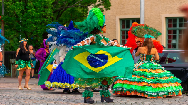 Cultura no Brasil: A Diversidade que Une uma Nação